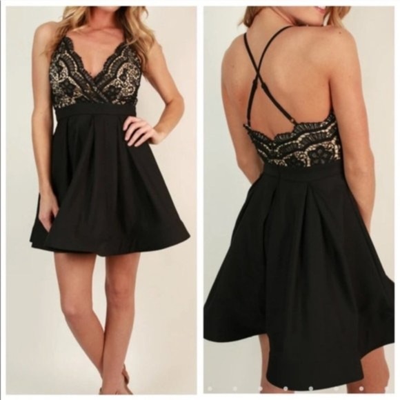 Francesca’s Black Lace Strappy Back Fit & Flare Skater Dress size small - Picture 1 of 7